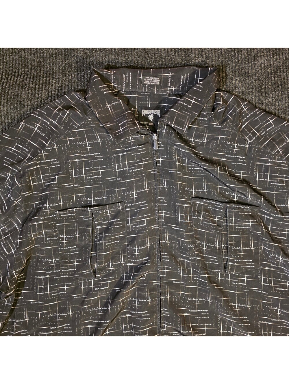 Rocawear Men's XXXL Black and White Patterned Short Sleeve Button-Up Shirt